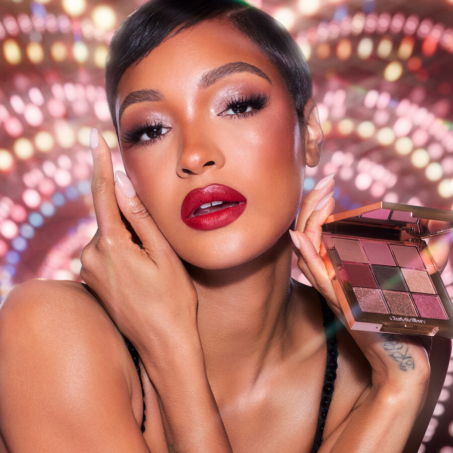 palette damore beautyverse di pillow talk