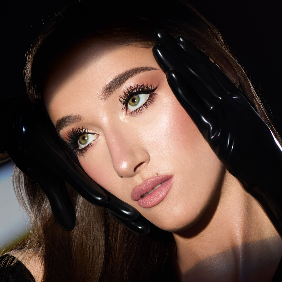 mascara volume exagger-eyes