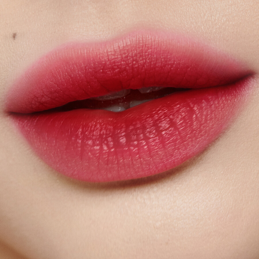 labbra impeccabile con aerografo