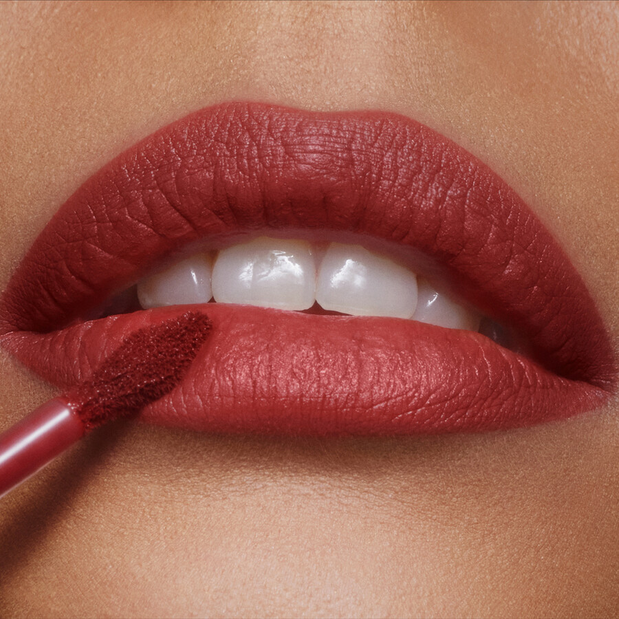 labbra impeccabile con aerografo